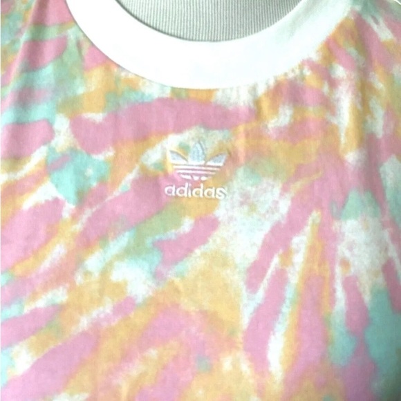 NEW Womens Adidas Sz Small Crop Top Pullover Crew Neck Logo Tie Dye Pink Stripe - Picture 2 of 6